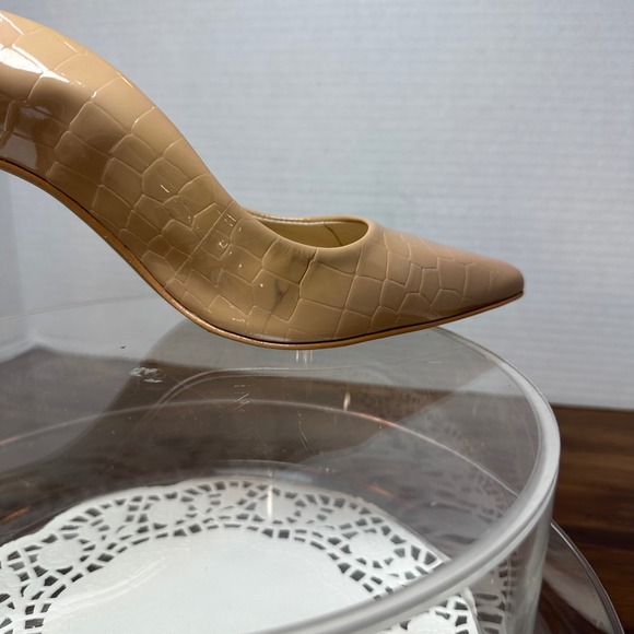 Vince Camuto Restia Beige Croc Embossed Patent Leather Slingback Pumps Heel 6.5M - Picture 8 of 12